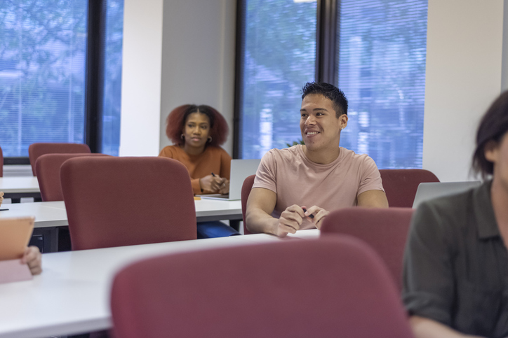 Cursos de Graduação Descubra as Profissões Mais Promissoras