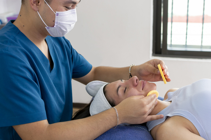 Fisioterapia Dermatofuncional: guia da área e pós da Una