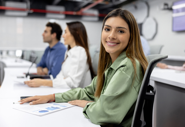 Curso de Administração UniSociesc 4 estrelas, prática e empregabilidade no centro de Santa Catarina