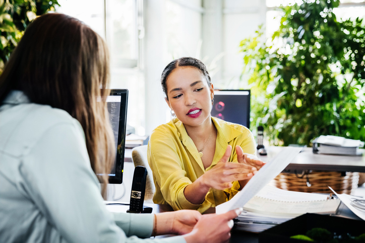 Curso de Gestão Comercial na UNIFACS Transforme Oportunidades em Resultados