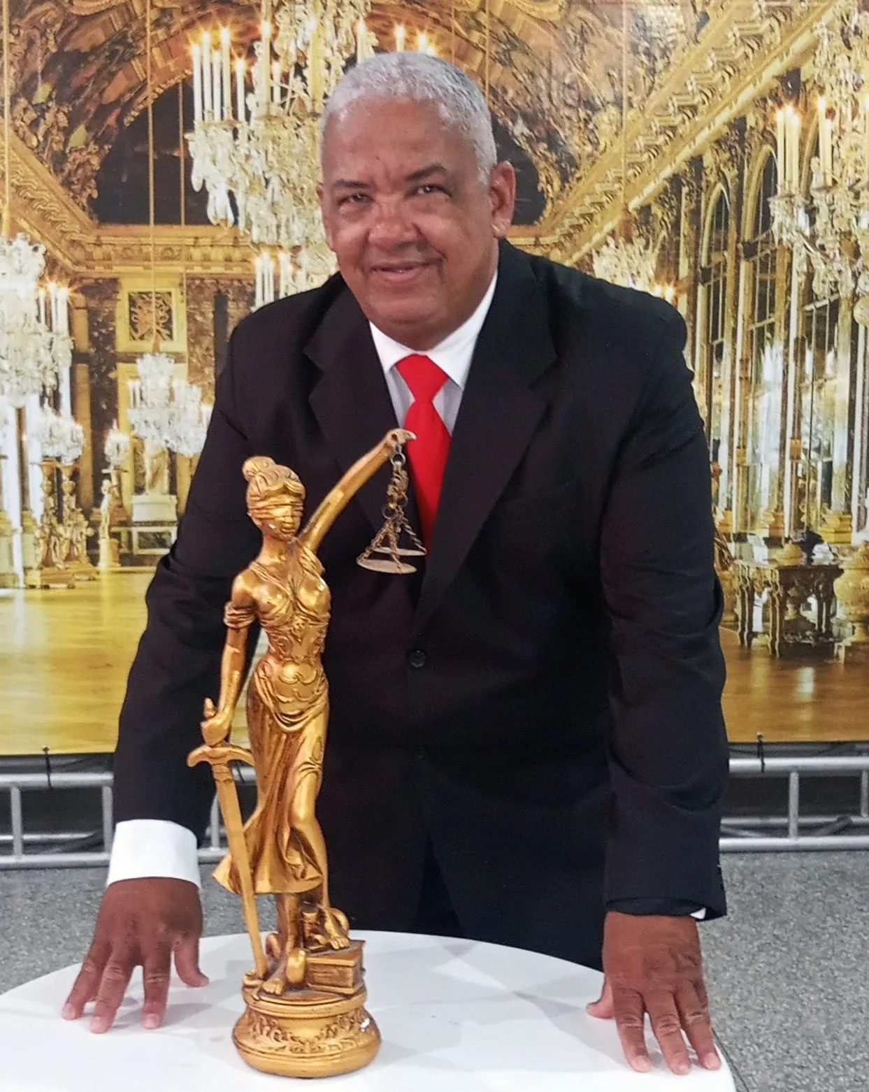 Aos 57 anos, trabalhador rural conclui segunda graduação