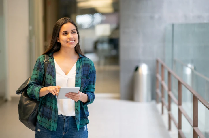 Segunda Graduação em 1 Ano: É Possível? Guia Completo