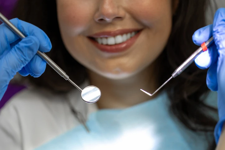 Endodontia: o que é, o que faz e como funciona o tratamento endodôntico