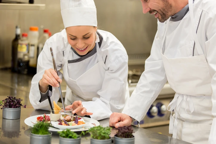 Descubra como a sua nota do ENEM pode abrir as portas para o curso de Gastronomia na Anhembi Morumbi.