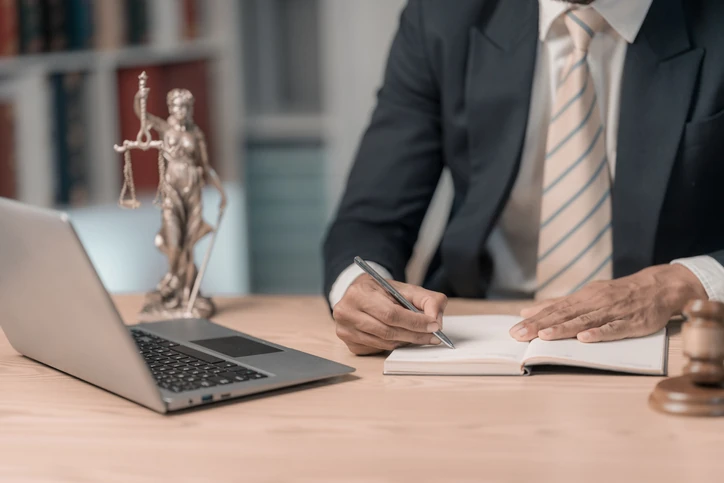 Pós-Graduação Online em Advocacia Cível (EAD): Momento estratégico no Mês do Consumidor