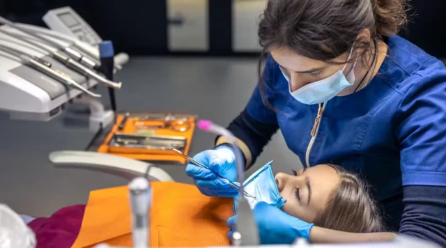 Parceria amplia formação prática de estudantes de Odontologia da Una Divinópolis em ambiente hospitalar