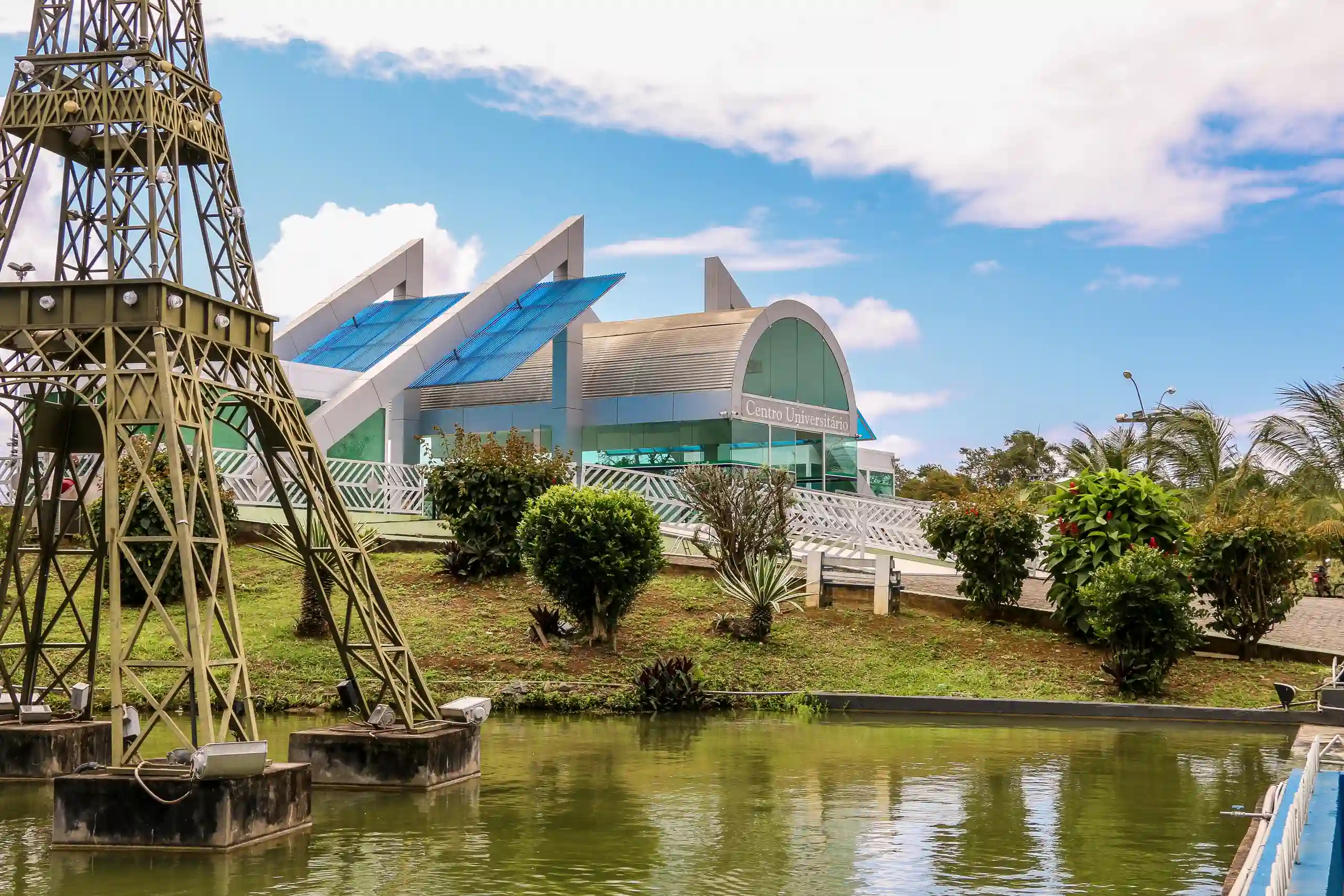 Fachada da unidade Paripiranga da Ages